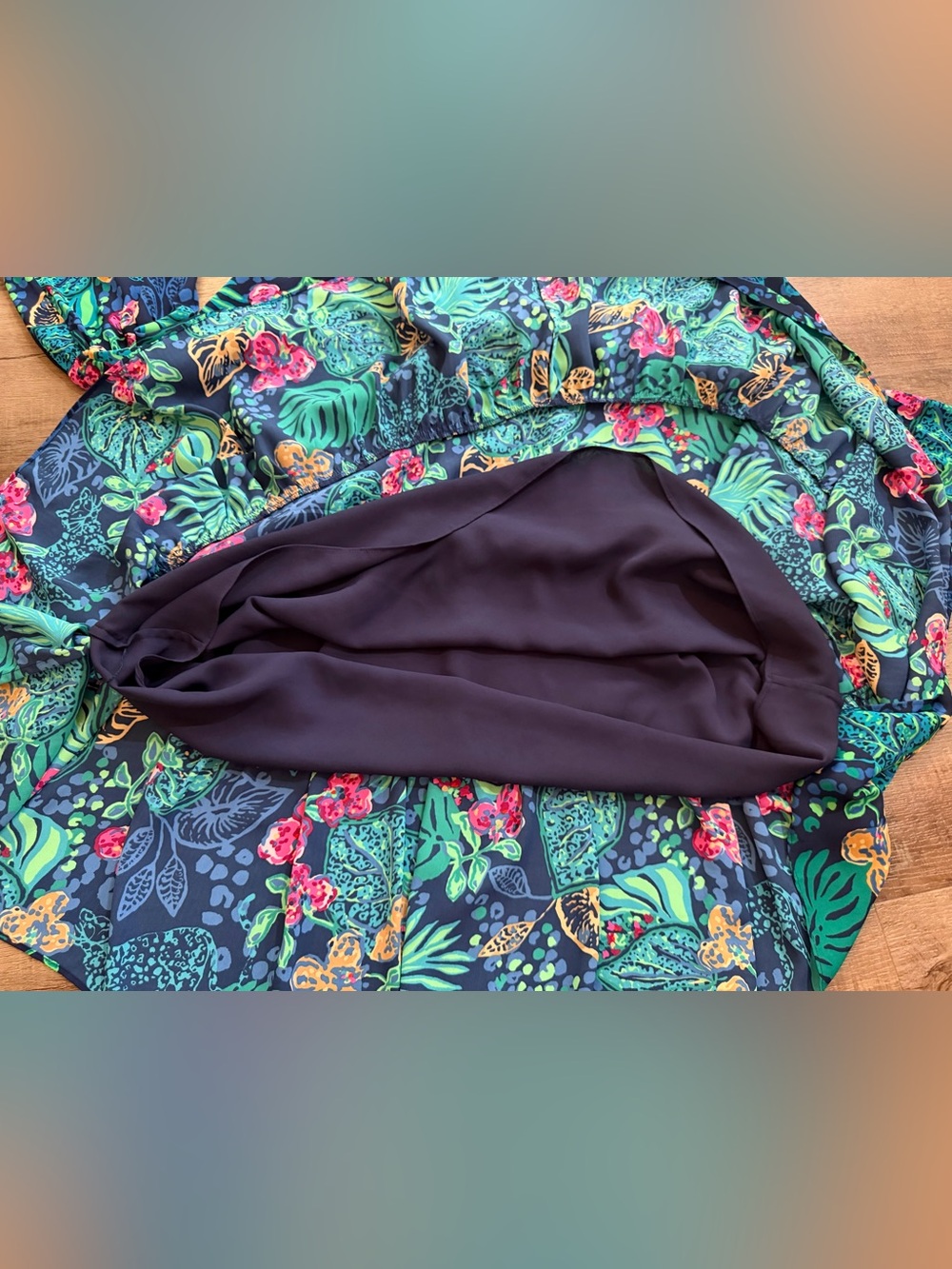 Lilly Pulitzer Gabriel Size 12
Tunic Dress Low Tide Navy Life Of The Party - Picture 10 of 16
